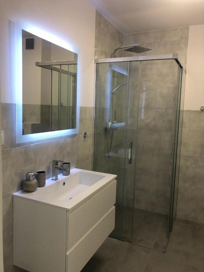 Gardenia Apartament Przy Plazy 17 จีฟโนฟ ภายนอก รูปภาพ