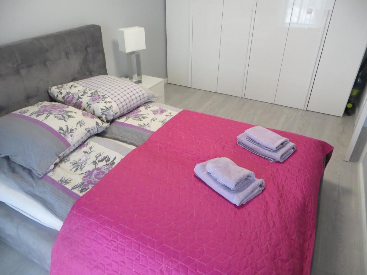 Gardenia Apartament Przy Plazy 17 จีฟโนฟ ภายนอก รูปภาพ